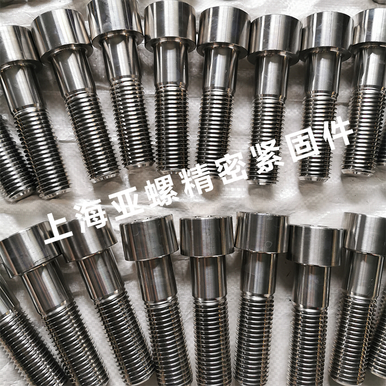 A3-70 不銹鋼螺栓的安裝扭矩控制與防松方案